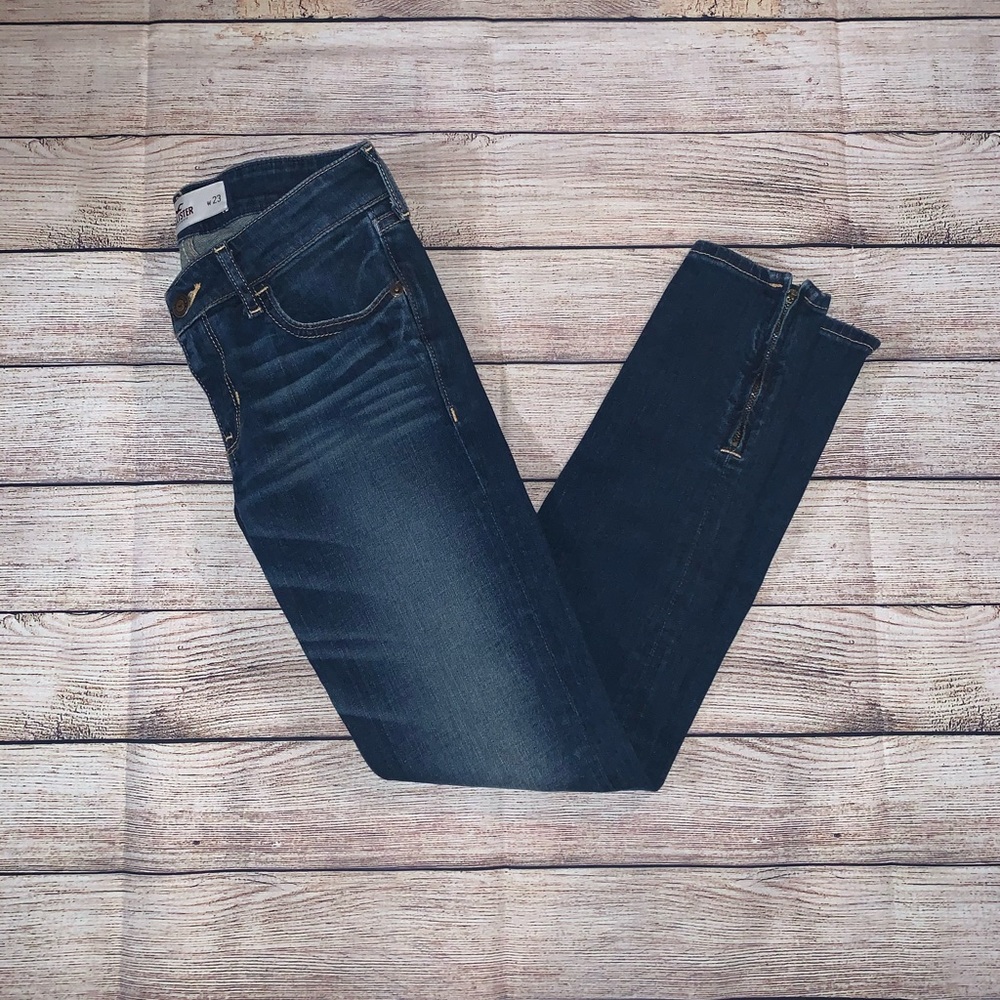 Hollister dark wash skinny jeans size 00